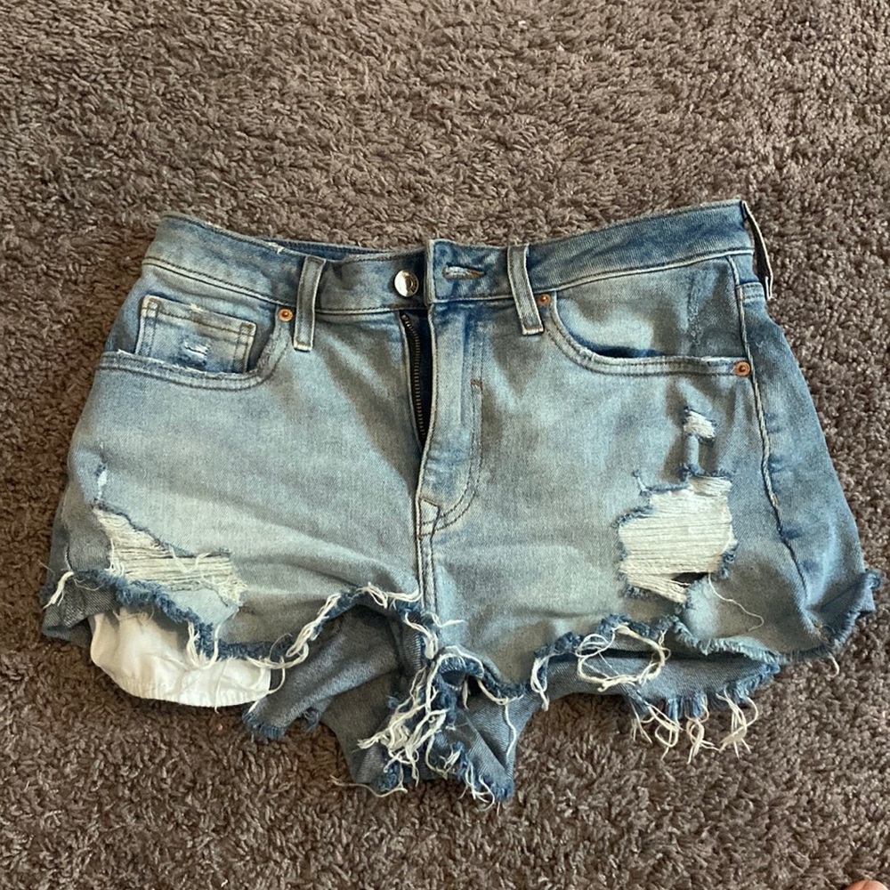 Cute forever 21 denim shorts size 26